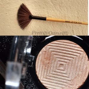 how to apply powder highlighter