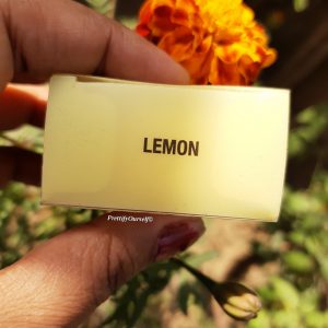 macaron lipbalm lemon